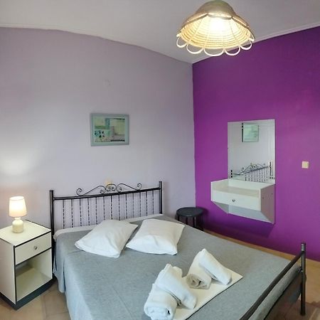 Iliahtida Apartments Roviés Eksteriør bilde
