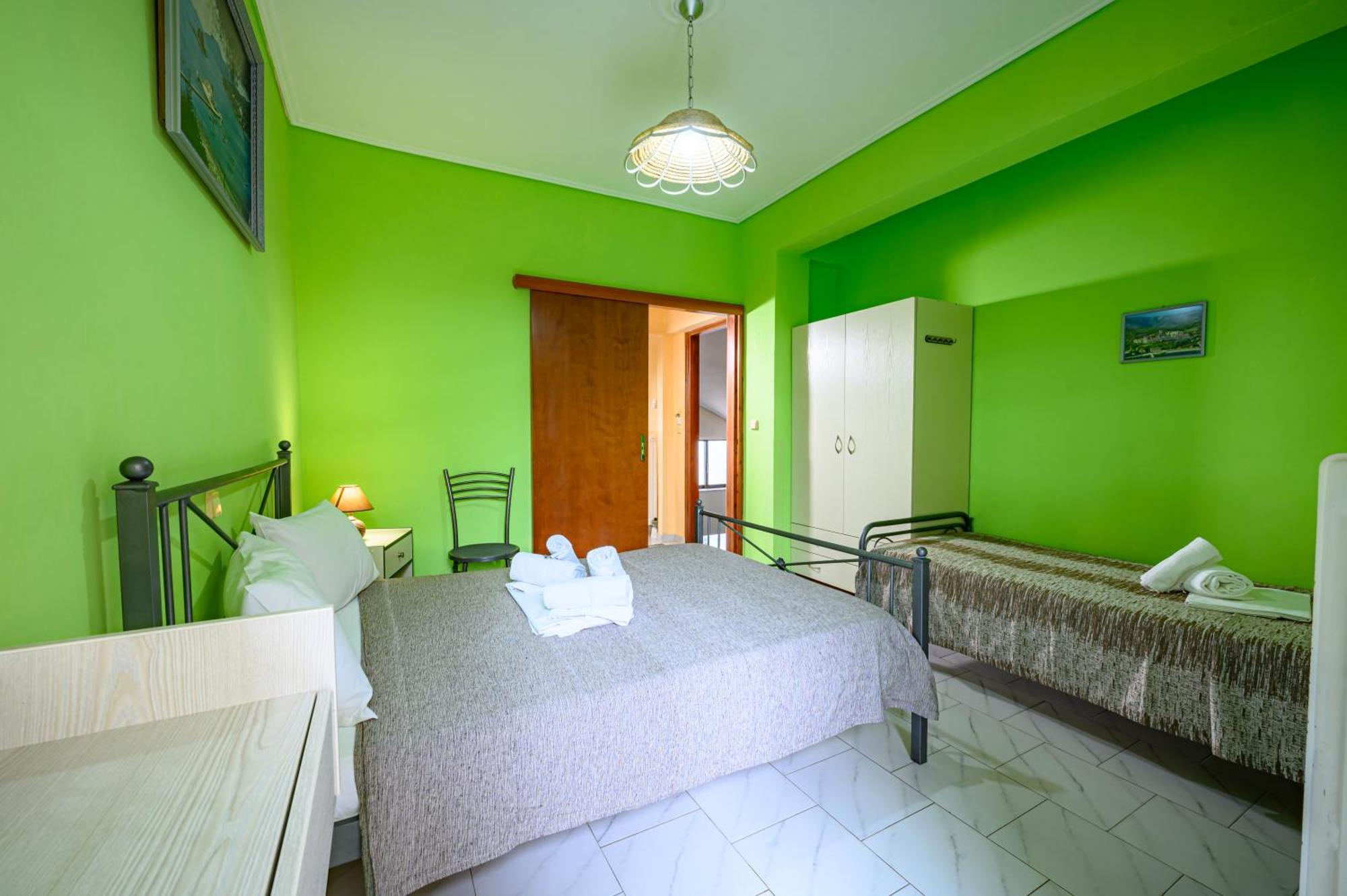 Iliahtida Apartments Roviés Eksteriør bilde