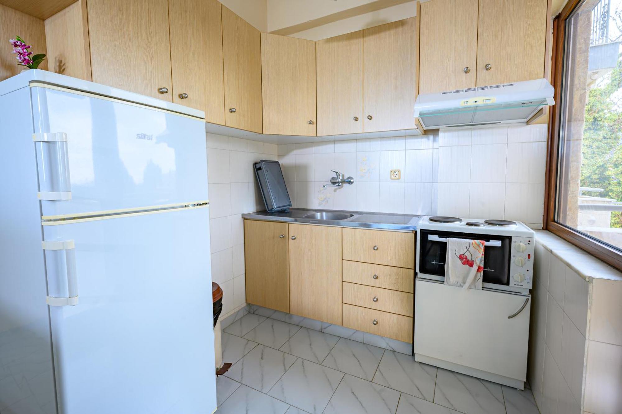 Iliahtida Apartments Roviés Eksteriør bilde